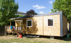 Chalets, cottages & Mobile-home au Camping La Grappe Fleurie